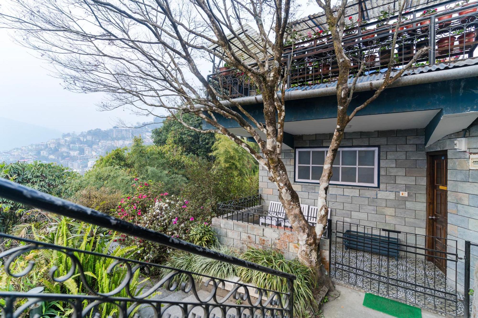 Sparrow Cherry Resort 2 Min Walk To Mg Marg Gangtok Dış mekan fotoğraf